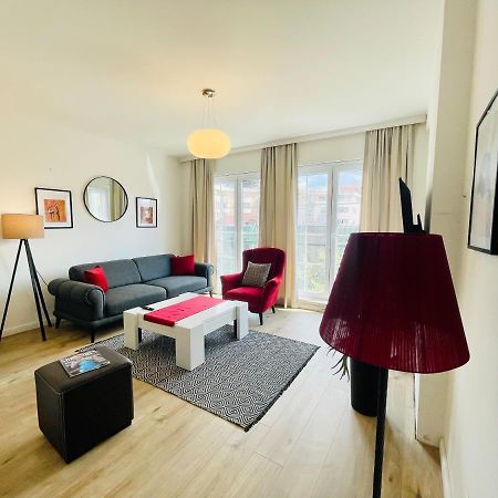 4 Llullat - City Center Apartment Pristina Exterior photo
